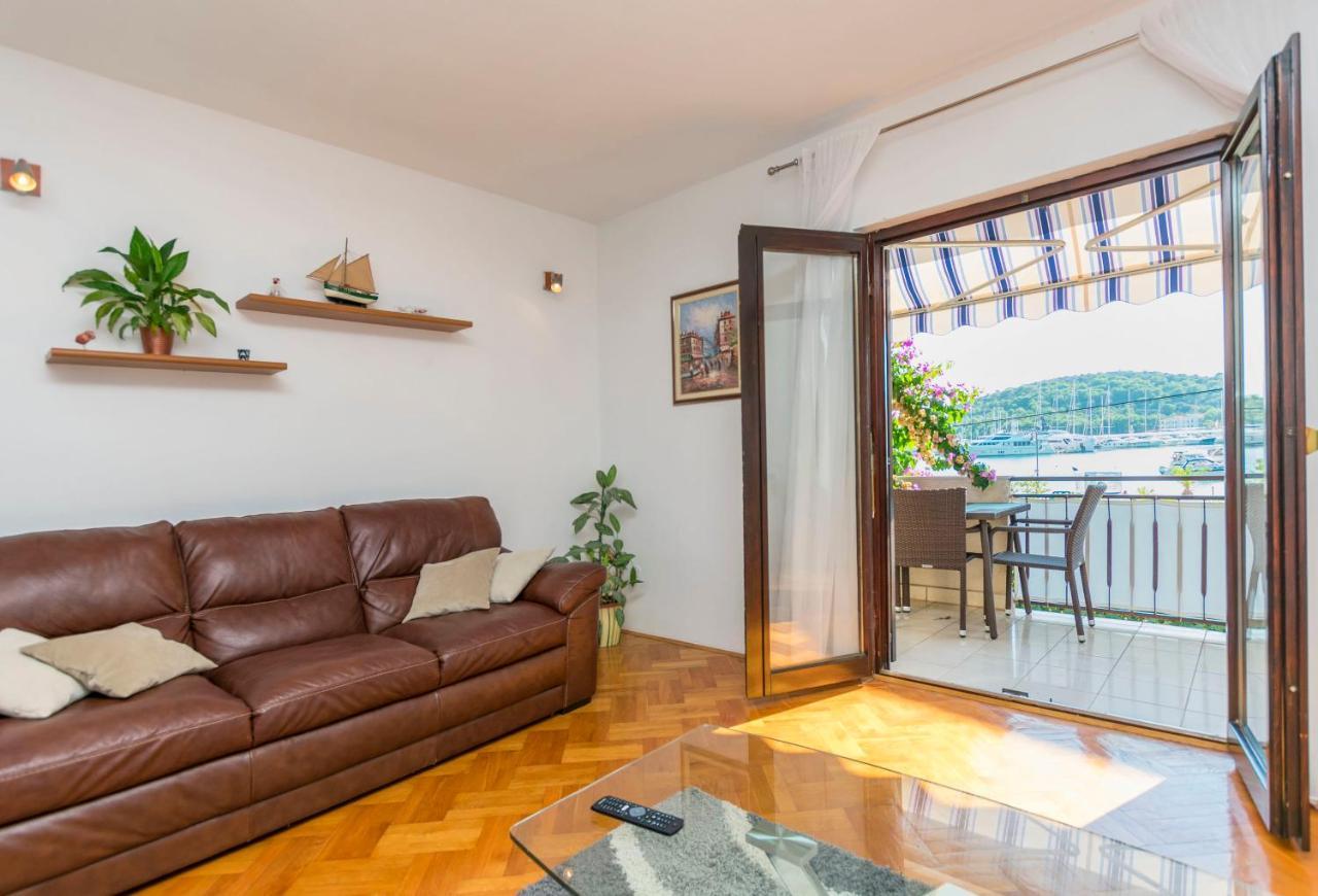 Apartments Sime 로고즈니차 외부 사진