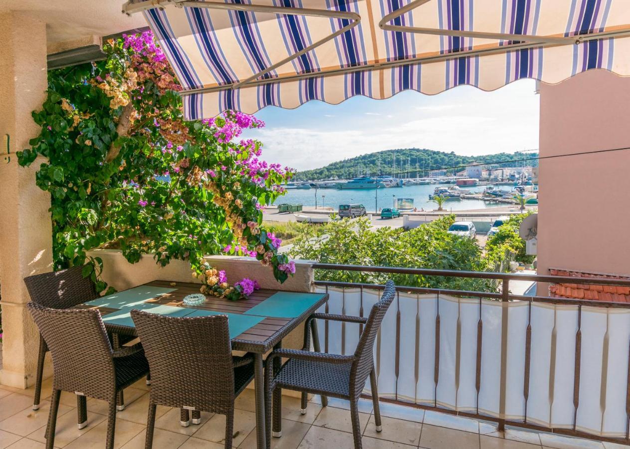 Apartments Sime 로고즈니차 외부 사진
