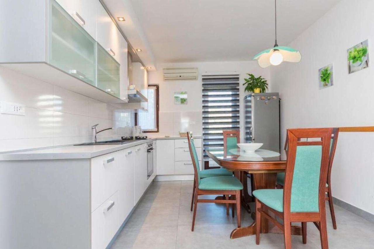 Apartments Sime 로고즈니차 외부 사진