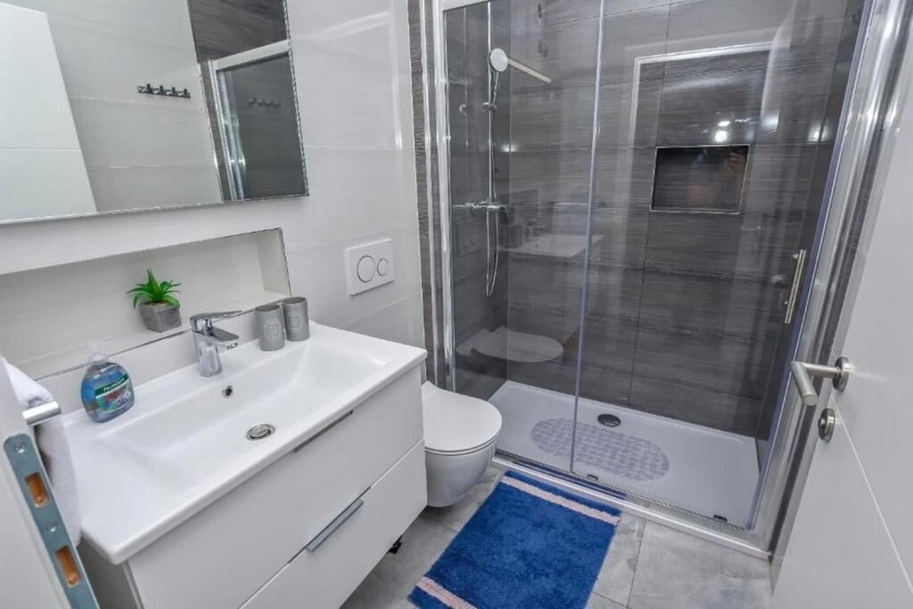 Apartments Sime 로고즈니차 외부 사진