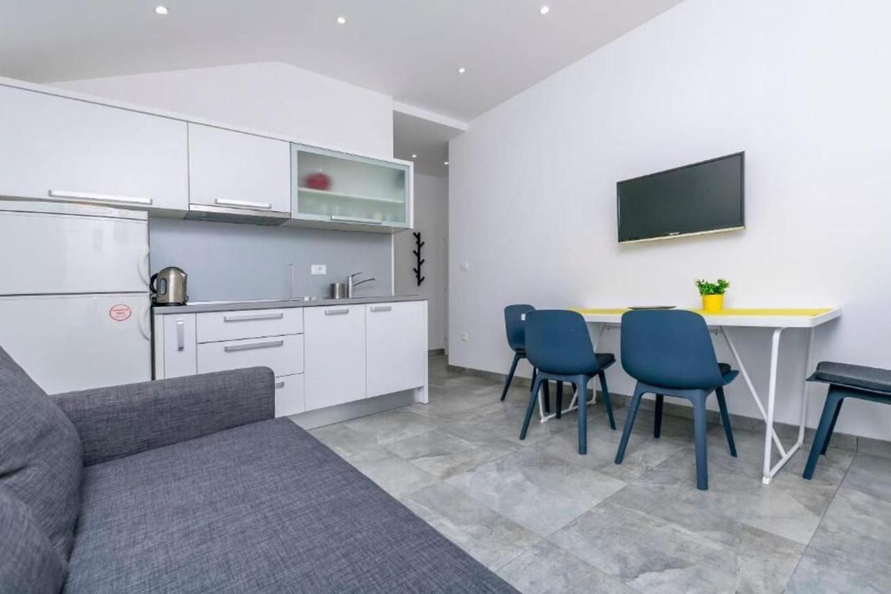 Apartments Sime 로고즈니차 외부 사진